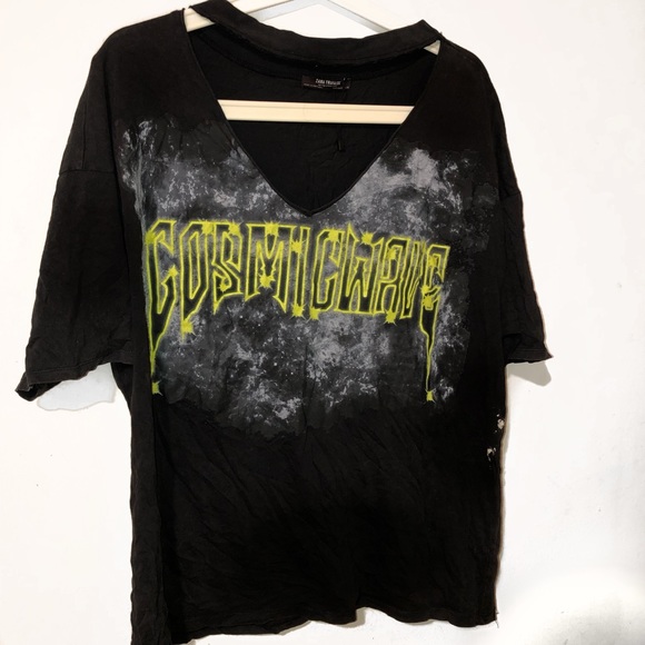 Oversized Cut  Graphic T-Shirt - Picture 1 of 3